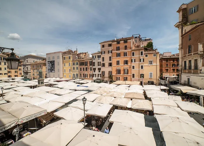 Campo De Fiori Apartment *